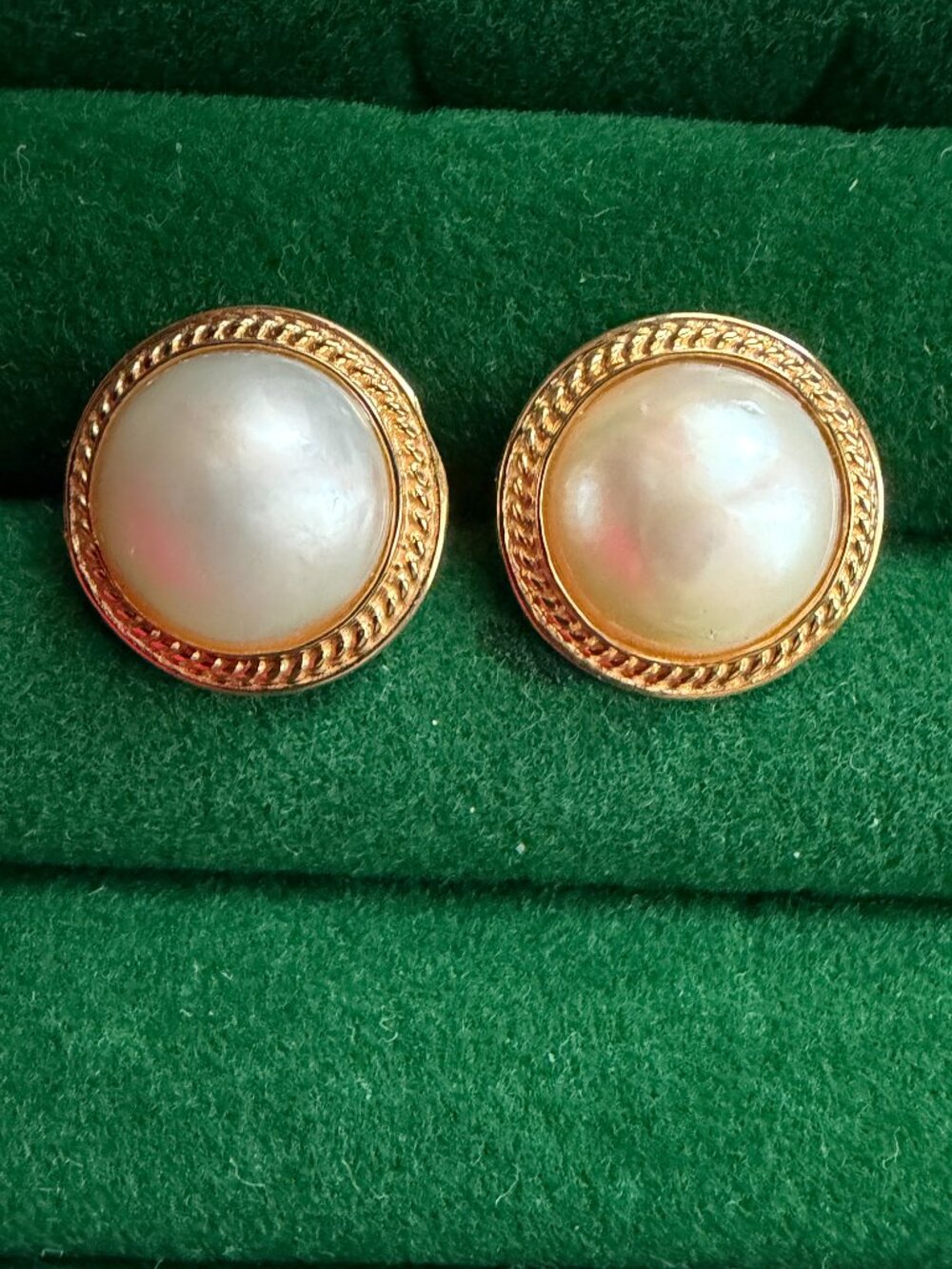 14K Yellow Gold Pearl Button Earrings 3.97g Rope Twist Vintage Style Studs - Picture 4 of 8